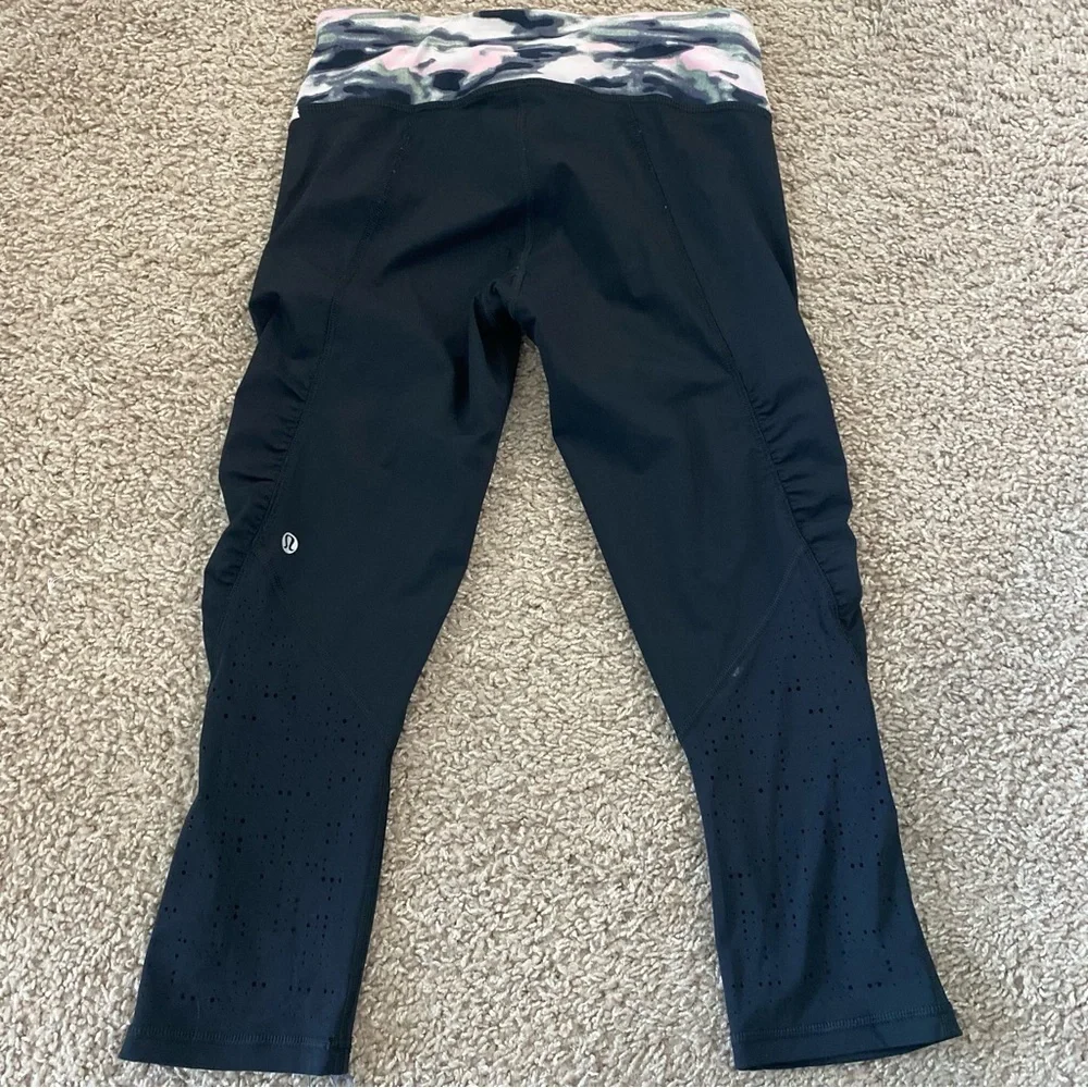 Lululemon water bound capris 4